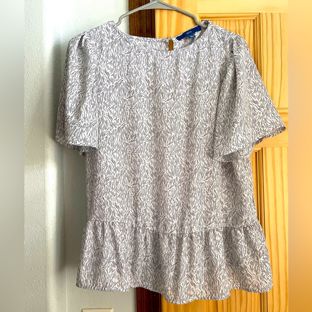 Apt 9 peplum blouse black and white size S